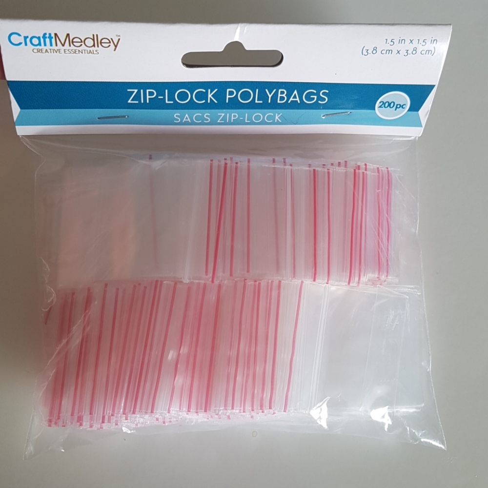 200 pcs Zip-Lock Polybags Clear Bags 1.5"x1.5" in